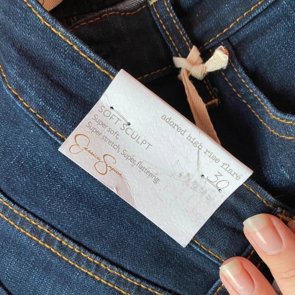 Jessica Simpson High Rise Jeans - Picture 4 of 9